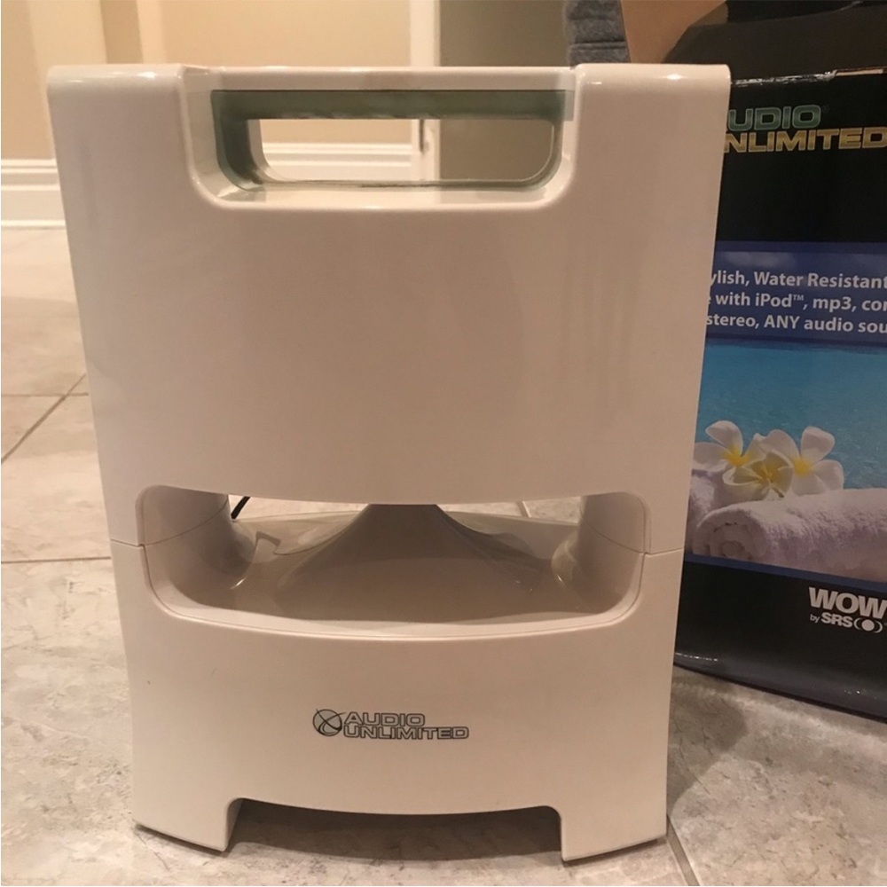White Portable Speaker - Compact Portable Audio